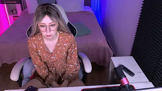 sofiisun online show from 10/08/25, 07:50