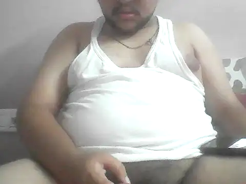 Snapshot of hotboy78624 chatting on 05/19/26, 11:16 hotboy78624 online show from 05/19/26, 11:16