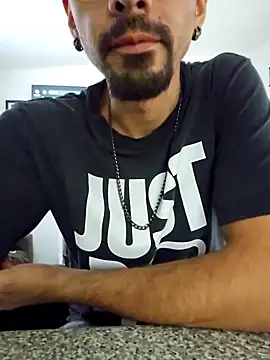 Snapshot of Juicydick420-xxx chatting on 03/31/26, 09:59 Juicydick420-xxx online show from 03/31/26, 09:59