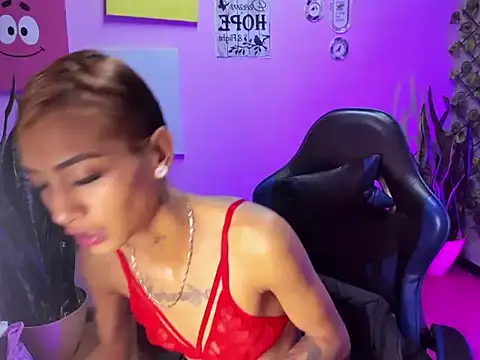 KarlaSlutSkinny   online show from 11/20/25, 02:23