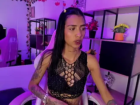 KarlaSlutSkinny   online show from 02/05/26, 08:57