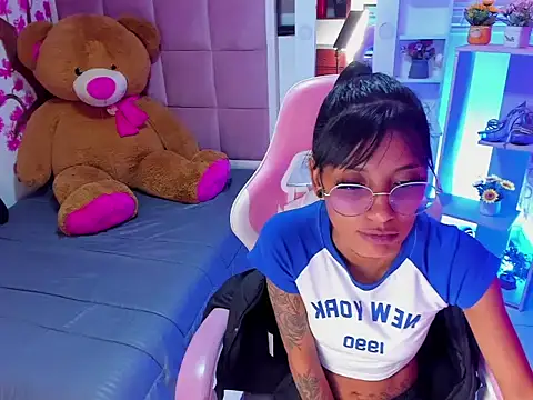 KarlaSlutSkinny   online show from 03/06/26, 03:19