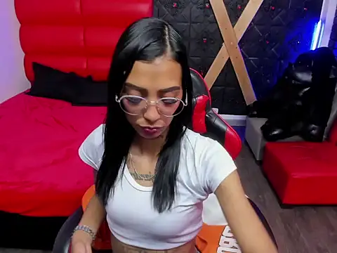 KarlaSlutSkinny   online show from 04/11/26, 08:35