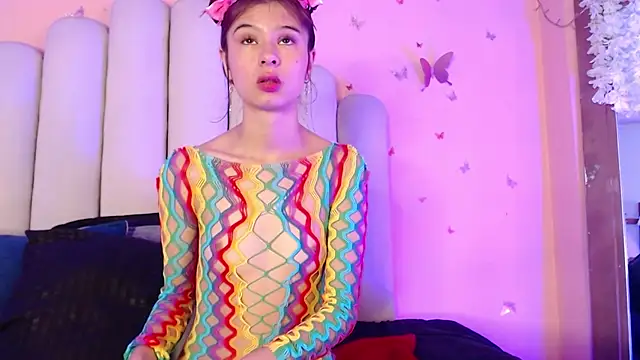 SweetRenata  online show from 10/16/25, 11:22