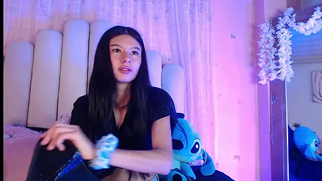 SweetRenata  online show from 02/09/26, 11:36