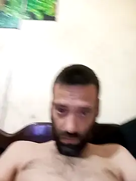 Snapshot of Alexelli40 chatting on 10/25/25, 04:24 Alexelli40 online show from 10/25/25, 04:24