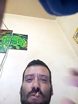 Snapshot of Alexelli40 chatting on 11/08/25, 04:51 Alexelli40 online show from 11/08/25, 04:51