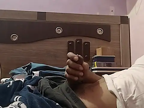 vickymtrb online show from 11/14/25, 07:12