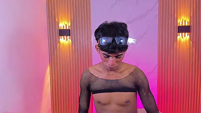 Ethan thouse online show from 11/20/25, 08:03