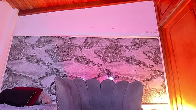 Ethan thouse online show from 12/16/25, 07:19