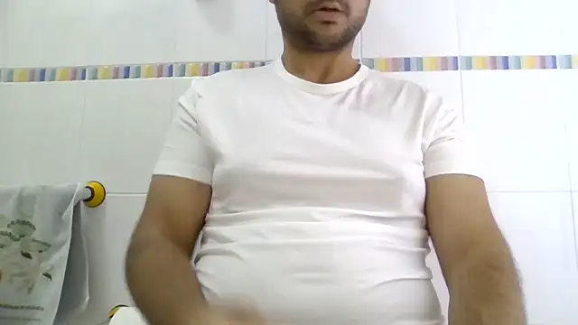 Snapshot of sci69 chatting on 06/07/26, 04:22 sci69 online show from 06/07/26, 04:22