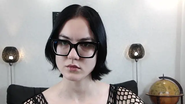 Marie Fitch online show from 11/26/25, 04:13