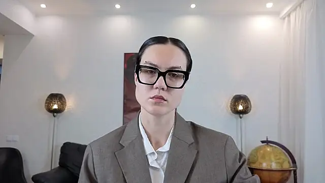 Marie Fitch online show from 05/15/26, 02:07