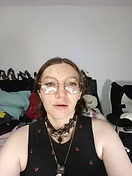 Lucy colee online show from 03/08/26, 03:38