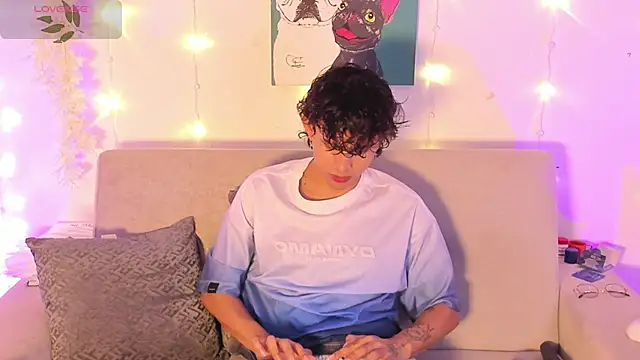 lua boy online show from 03/24/26, 04:39