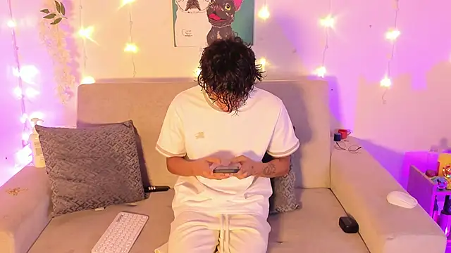 lua boy online show from 03/27/26, 08:19