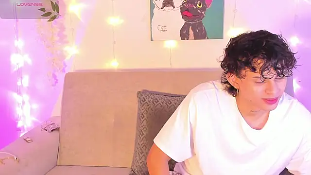 lua boy online show from 04/08/26, 02:55