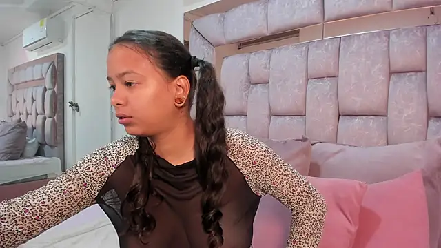 kaorybliss online show from 10/17/25, 12:19