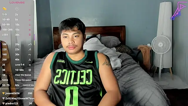 LuisitoJuancho55 online show from 12/21/25, 12:40