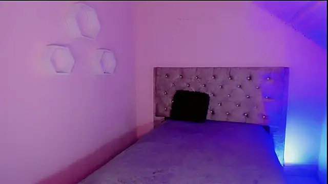 babysomeer online show from 11/24/25, 05:12