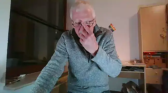 super-snoopy online show from 12/25/24, 07:45