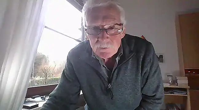 super-snoopy online show from 01/21/25, 10:19