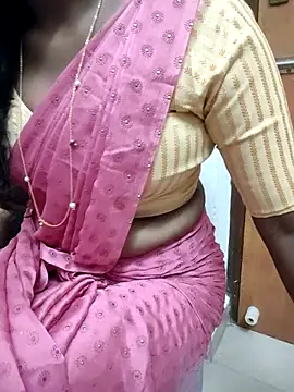 Tamilmallu-duskygirl03 online show from 12/15/25, 06:39