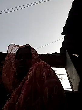 Snapshot of Co_punam chatting on 02/21/26, 03:07 Co punam online show from 02/21/26, 03:07