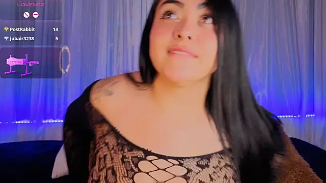 Victoria Jonhss online show from 04/08/26, 12:10