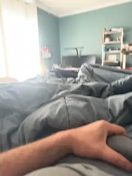 Snapshot of Beastyfuck chatting on 12/21/25, 06:48 Beastyfuck online show from 12/21/25, 06:48