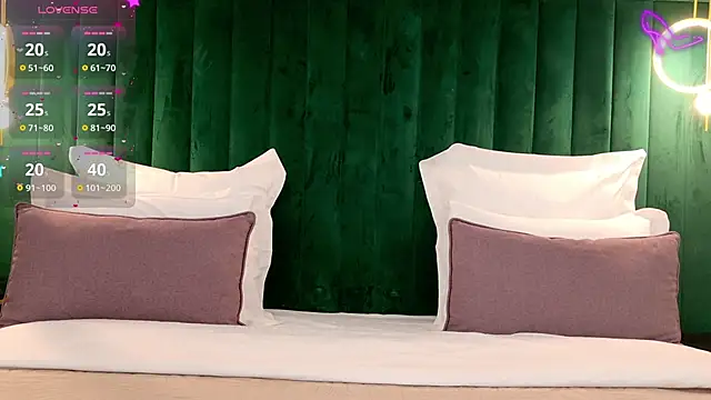 ClaireMathis online show from 02/20/26, 02:50