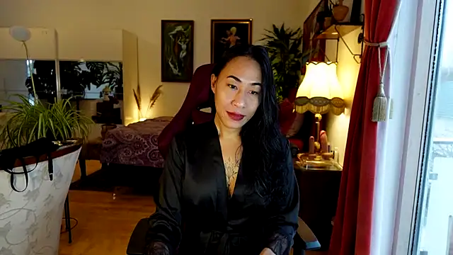 Snapshot of bianca_bellamy chatting on 11/19/25, 07:41 bianca bellamy online show from 11/19/25, 07:41