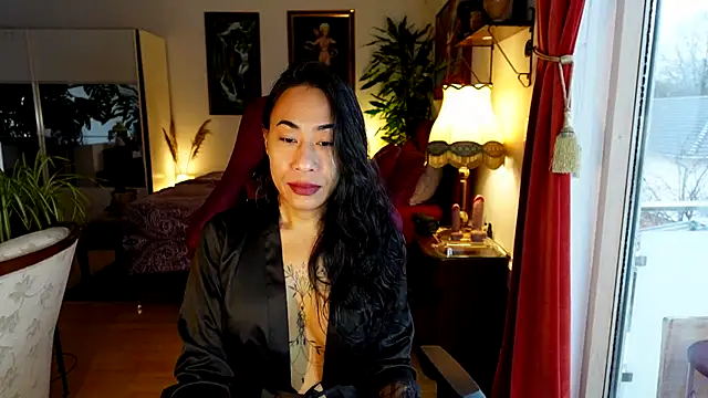 Snapshot of bianca_bellamy chatting on 11/28/25, 07:55 bianca bellamy online show from 11/28/25, 07:55