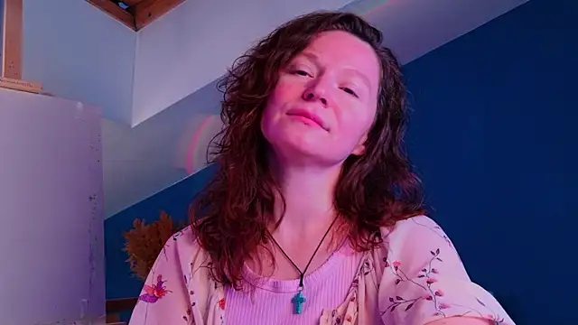 AuroraBorealis   online show from 12/21/25, 06:20