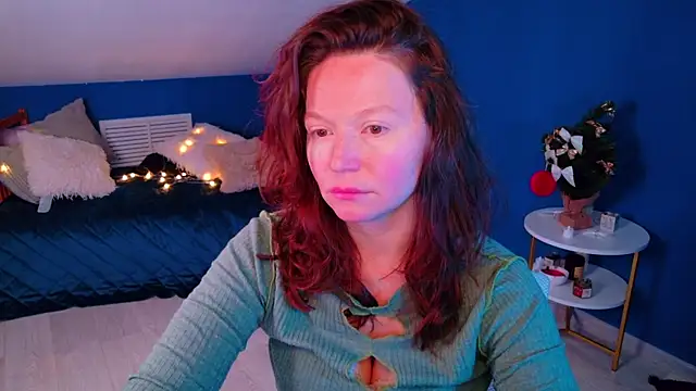 AuroraBorealis   online show from 01/11/26, 06:51