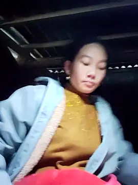 gio-thu online show from 11/26/25, 12:33