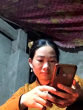 gio-thu online show from 03/10/26, 10:09