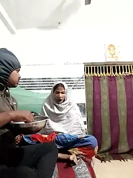 funnight4ubaby8456 online show from 01/15/26, 06:33