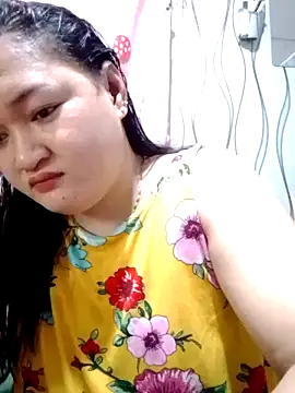 Snapshot of sweetannie13 chatting on 02/15/26, 07:51 sweetannie13 online show from 02/15/26, 07:51