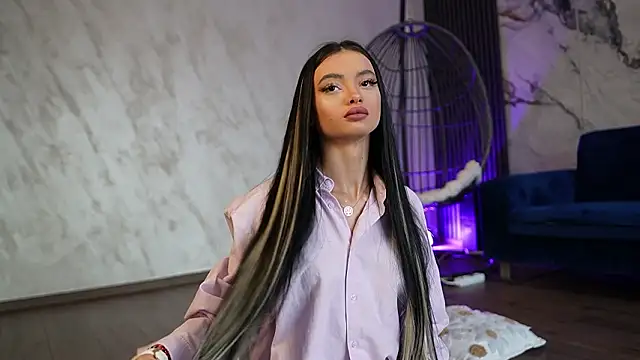 RachelRavee online show from 03/13/26, 05:25