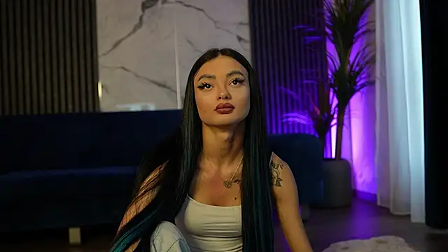 RachelRavee online show from 04/22/26, 04:26