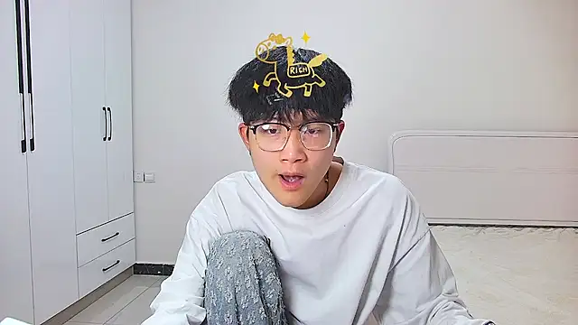 KK-cuteboy online show from 05/01/26, 11:26