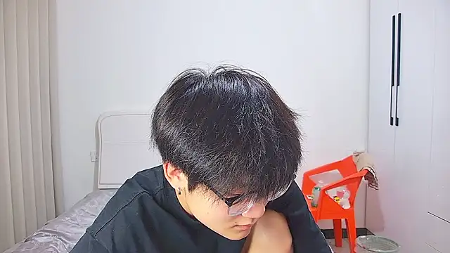 KK-cuteboy online show from 05/28/26, 12:46