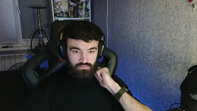 Nik Namee online show from 11/14/25, 07:01