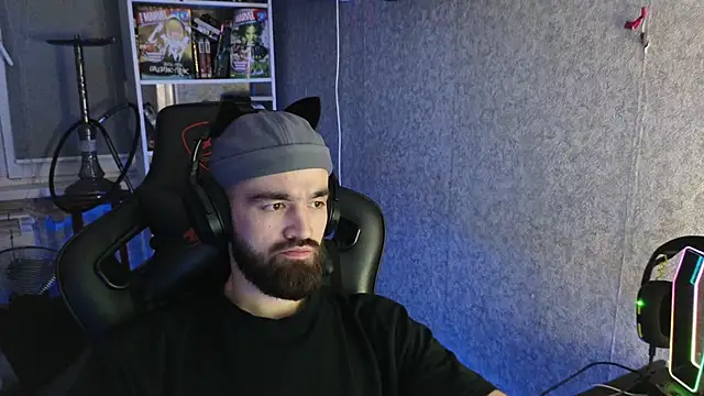 Nik Namee online show from 11/23/25, 05:24