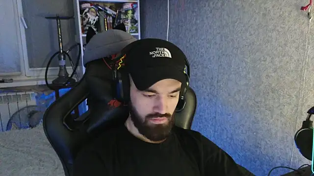 Nik Namee online show from 11/28/25, 07:49