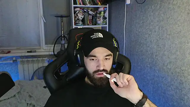 Nik Namee online show from 11/29/25, 07:17