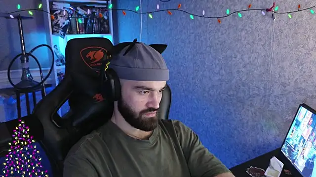 Nik Namee online show from 01/13/26, 08:58