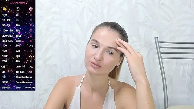 Chrissie Ruby online show from 10/20/25, 02:45