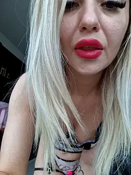 Snapshot of BritanyVegas chatting on 05/30/26, 02:03 BritanyVegas online show from 05/30/26, 02:03